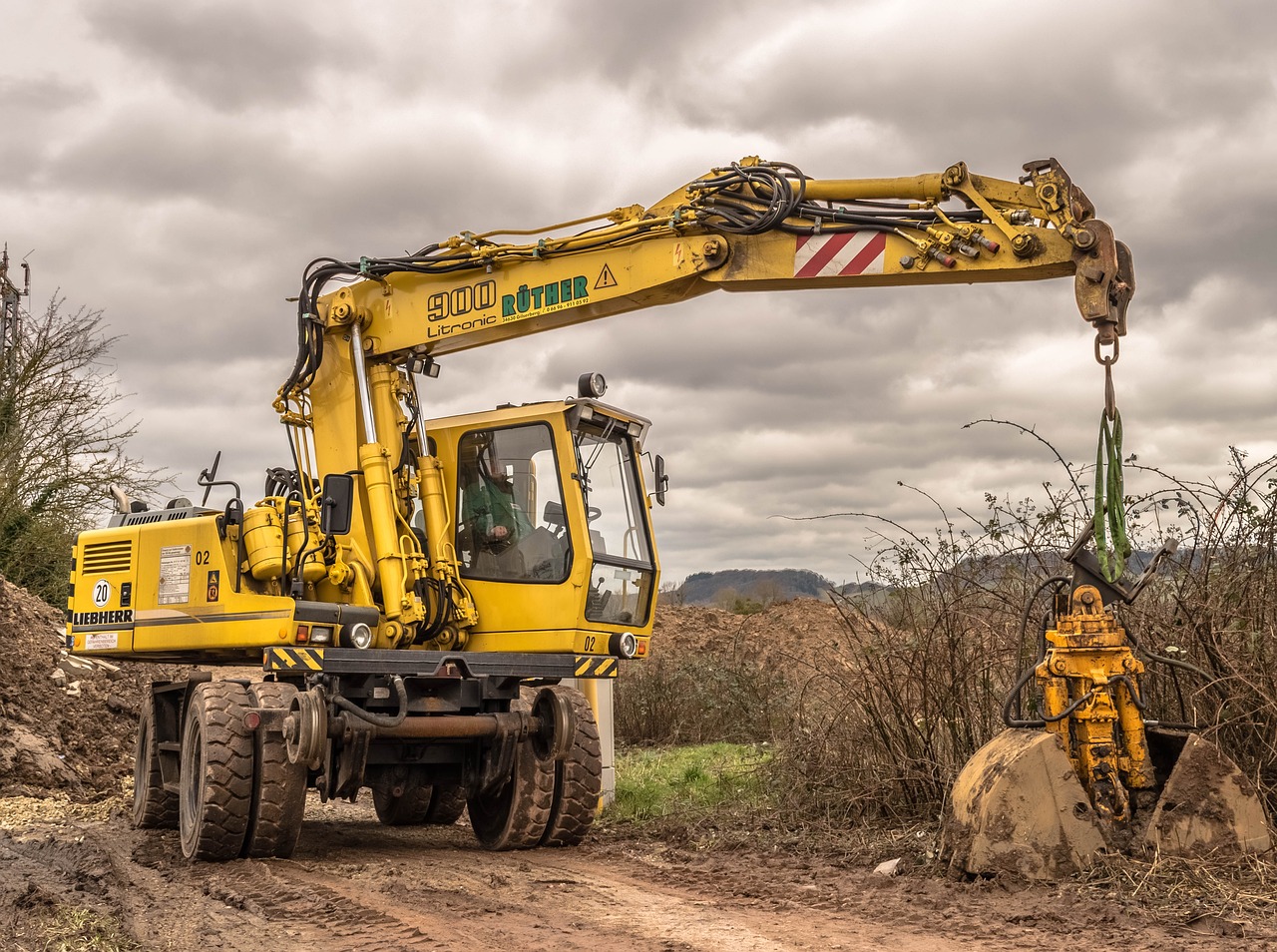 excavator-1212472_1280 excavator-1212472_1280